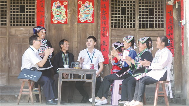 两个“历史决议”的制定背景、主要内容和重要意义