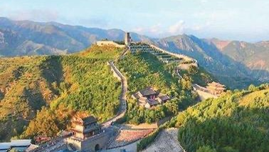 坚持用马克思主义中国化最新成果武装全党