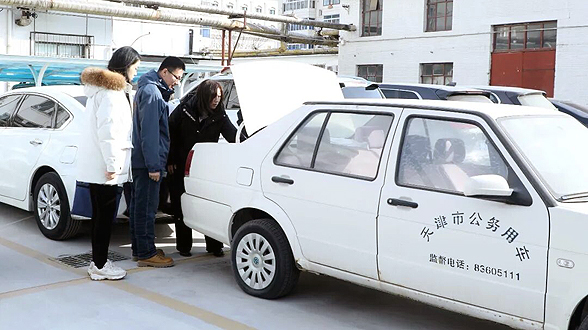 镜头丨严守节点 纠治“四风”