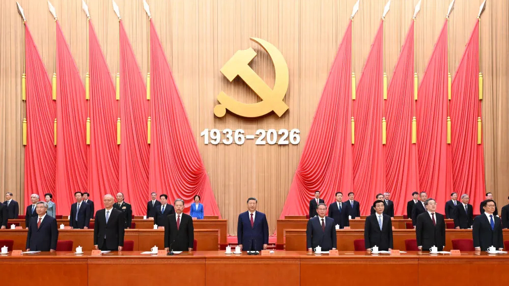习近平出席纪念中国工农红军长征胜利90周年大会并发表重要讲话