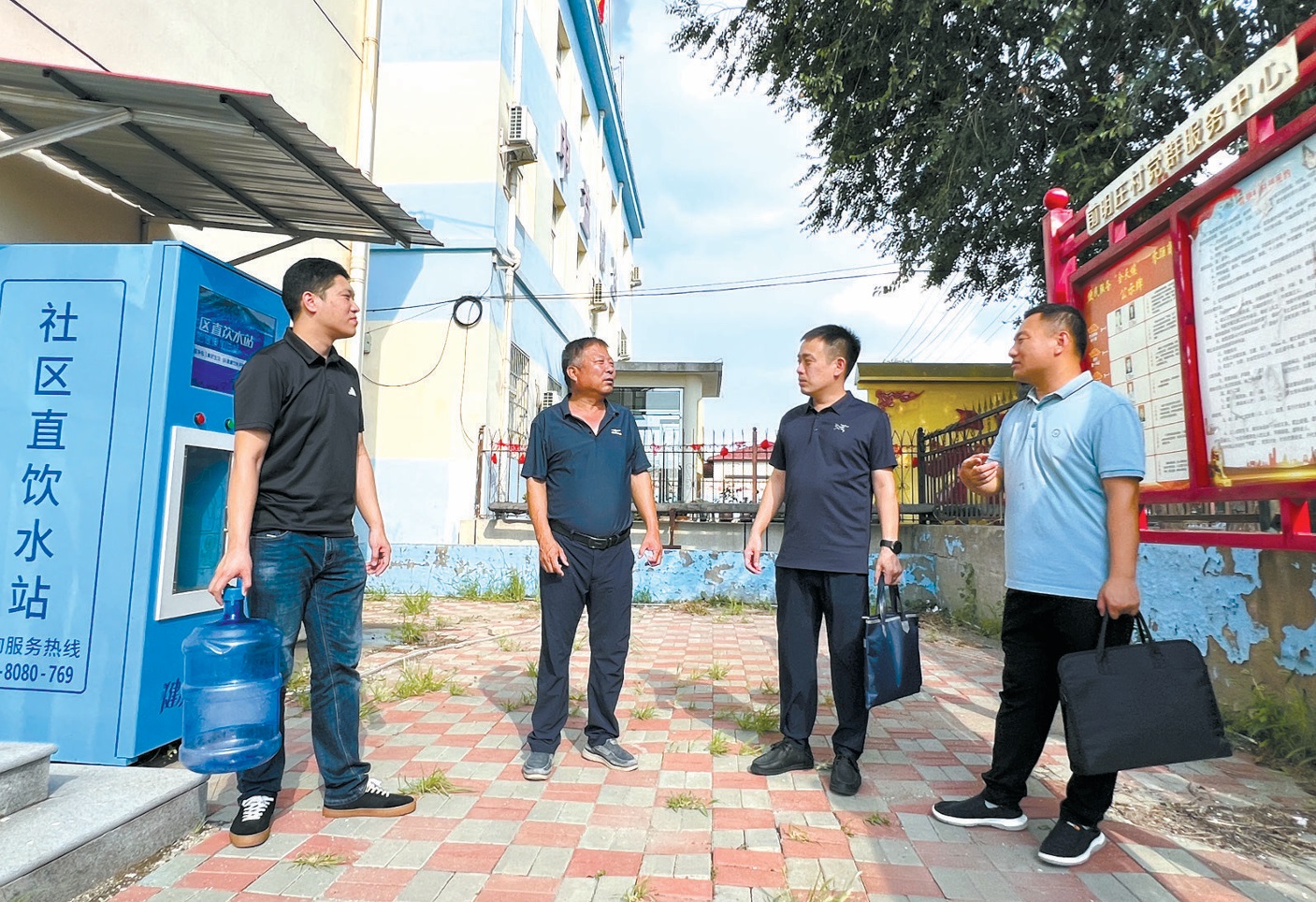 习近平等党和国家领导人将出席烈士纪念日向人民英雄敬献花篮仪式